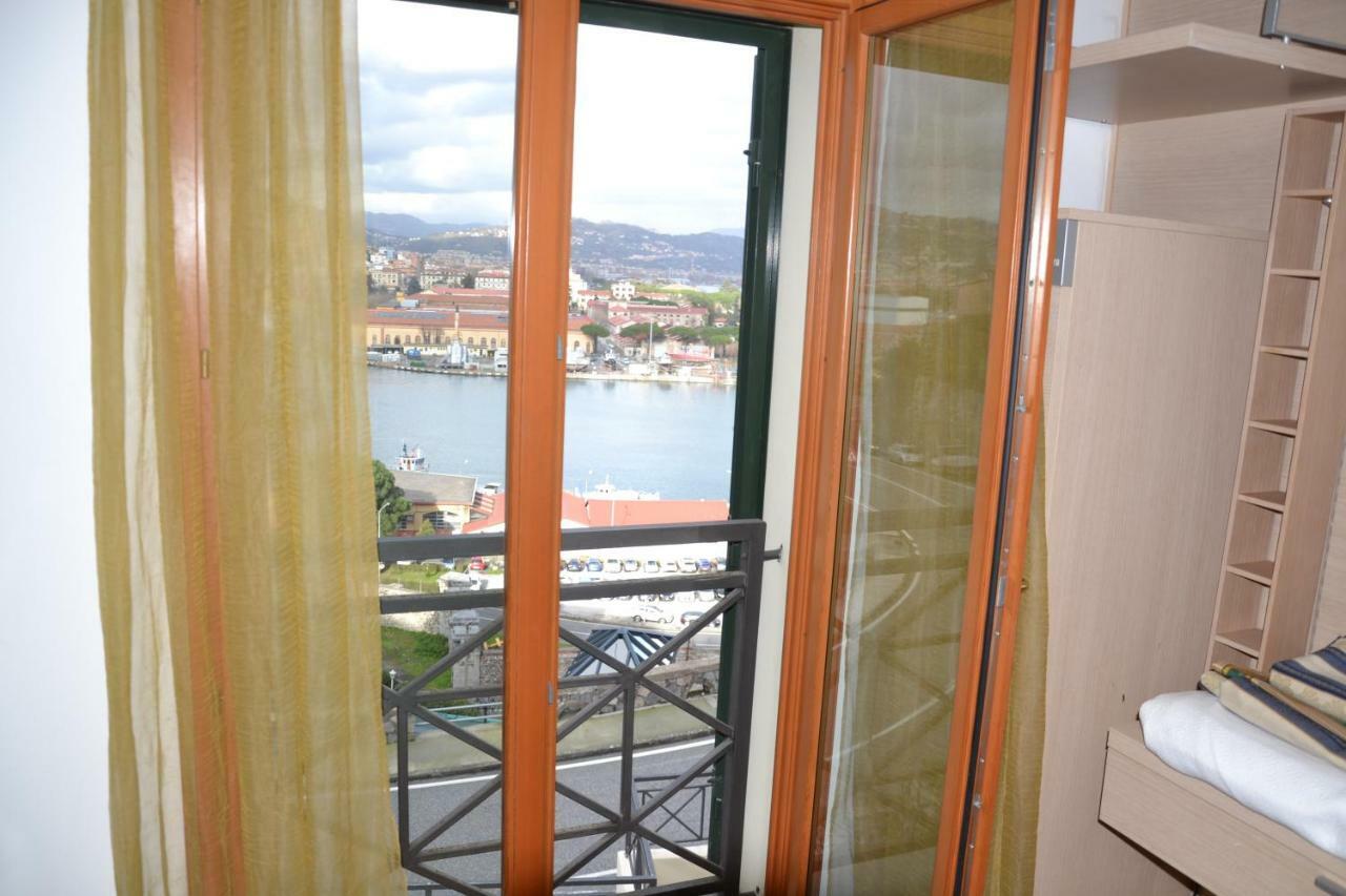 Mare Nostrum La Spezia Exterior foto